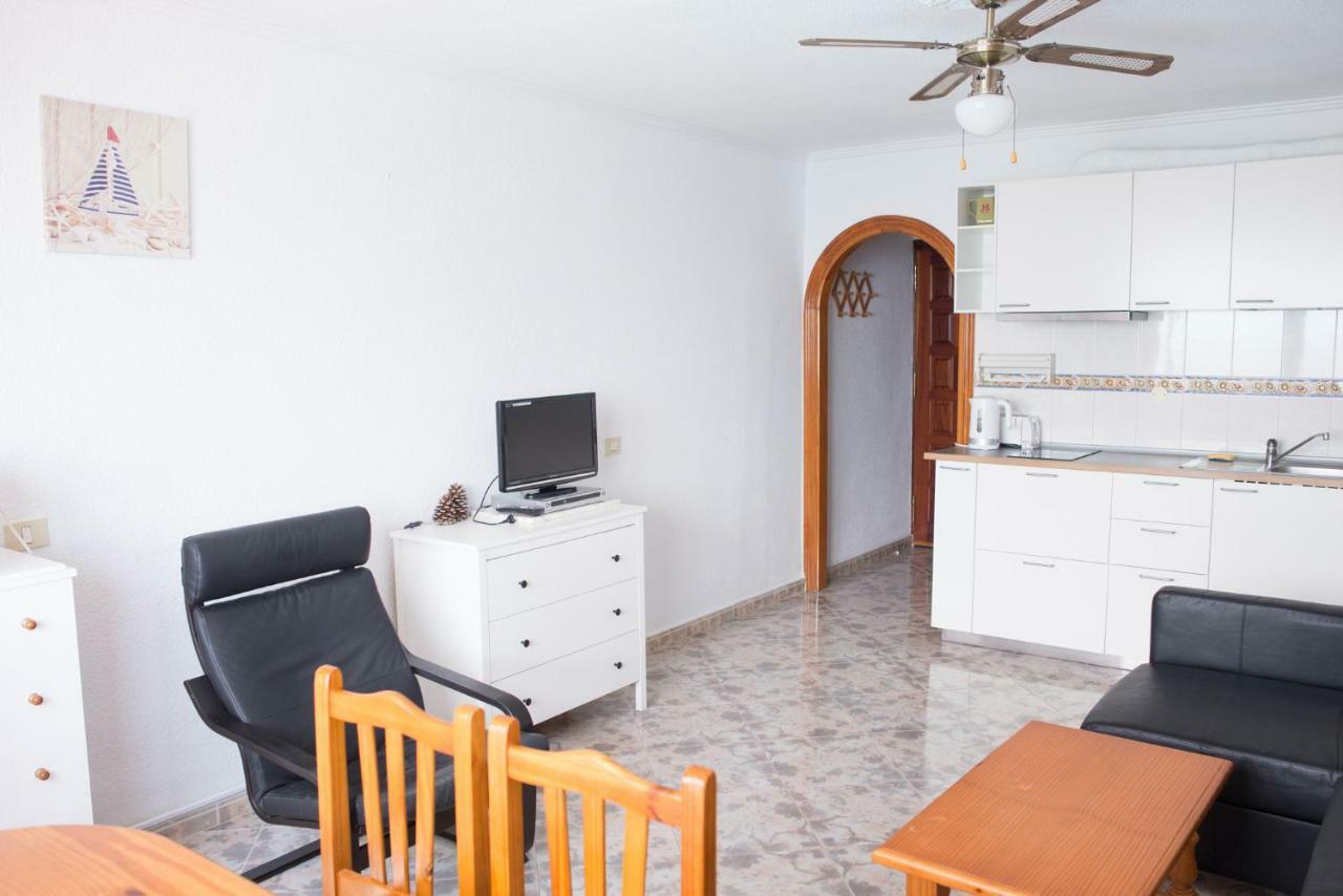 Europa 1 Dormitorio Puerto de Santiago  Bagian luar foto